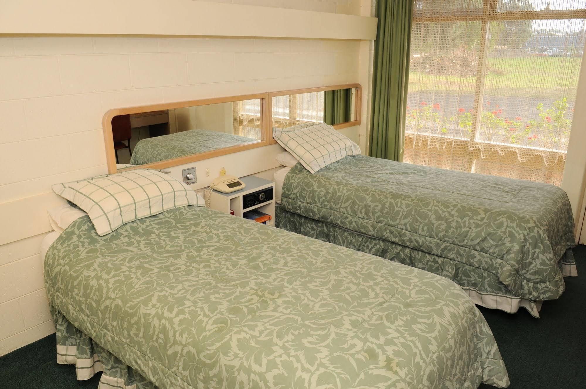 Peninsula Motor Inn Tyabb Kültér fotó