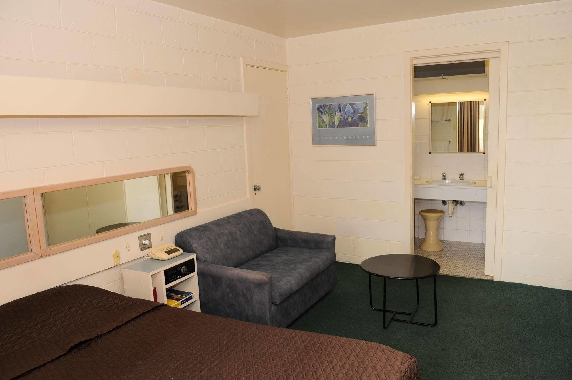 Peninsula Motor Inn Tyabb Kültér fotó